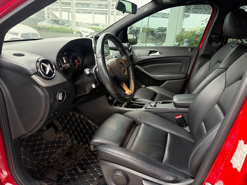 Mercedes-Benz B-Class — фото 11