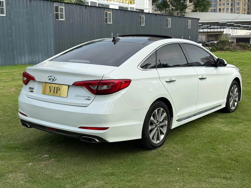 Hyundai Sonata — фото 4