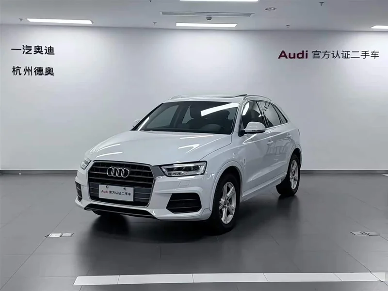 Audi Q3 — фото 1
