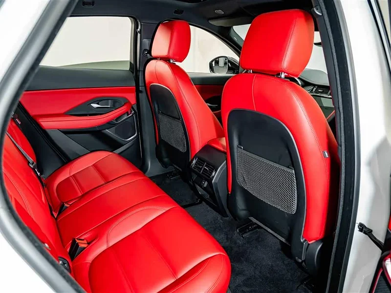Jaguar E-PACE — фото 21