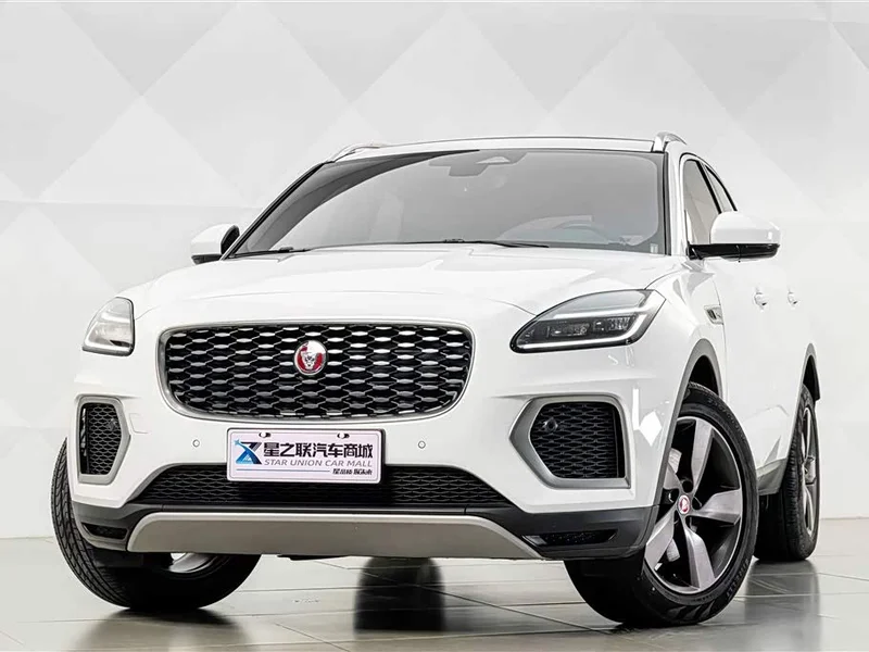 Jaguar E-PACE — фото 3