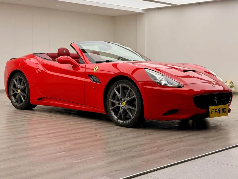 Ferrari California T — фото 2