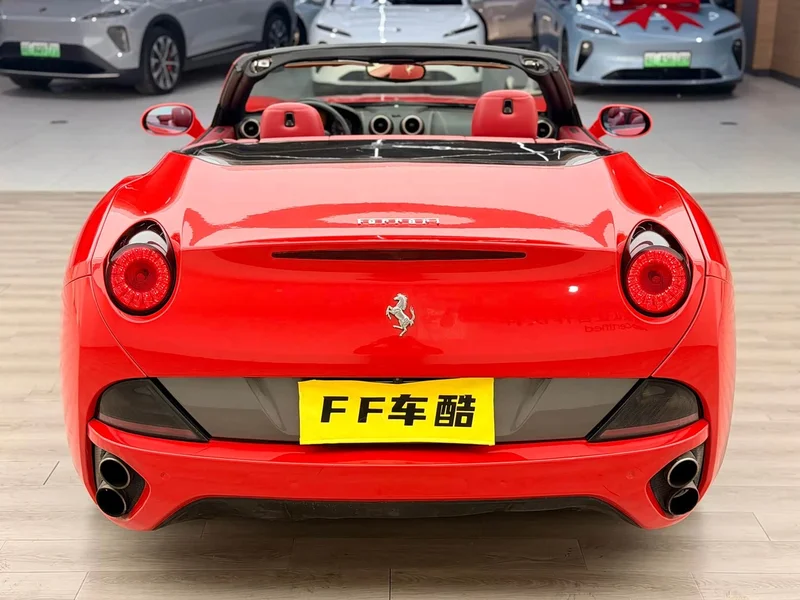 Ferrari California T — фото 7