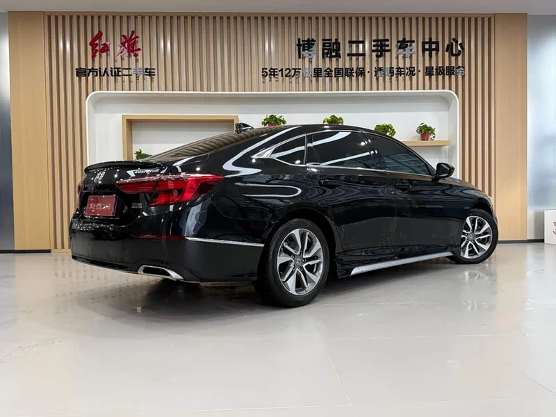 Hyundai Inspire — фото 3