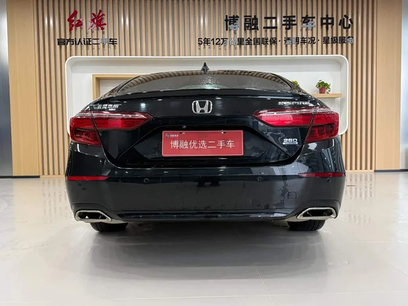 Hyundai Inspire — фото 5