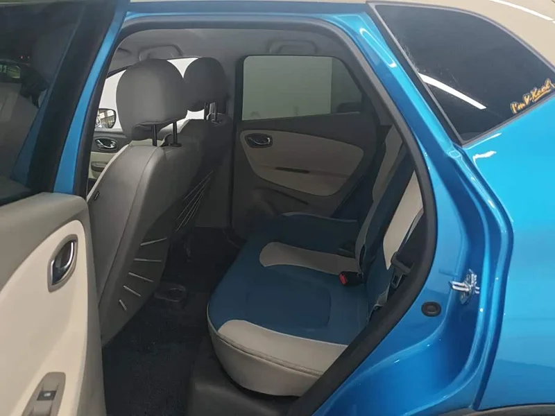 Kia Carens — фото 11