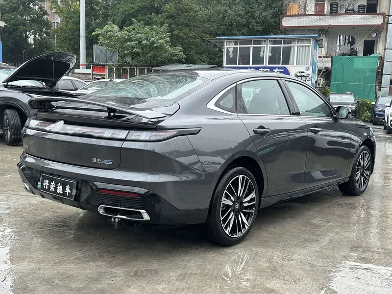 Changan Eado — фото 5