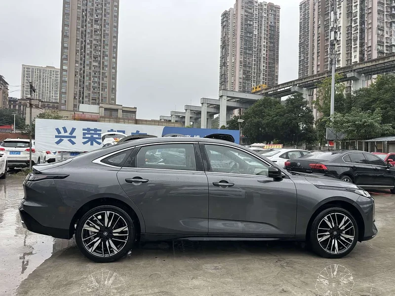 Changan Eado — фото 7