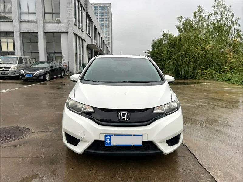 Honda Fit — фото 2