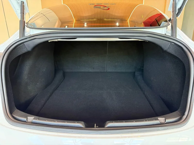 Tesla Model 3 — фото 13