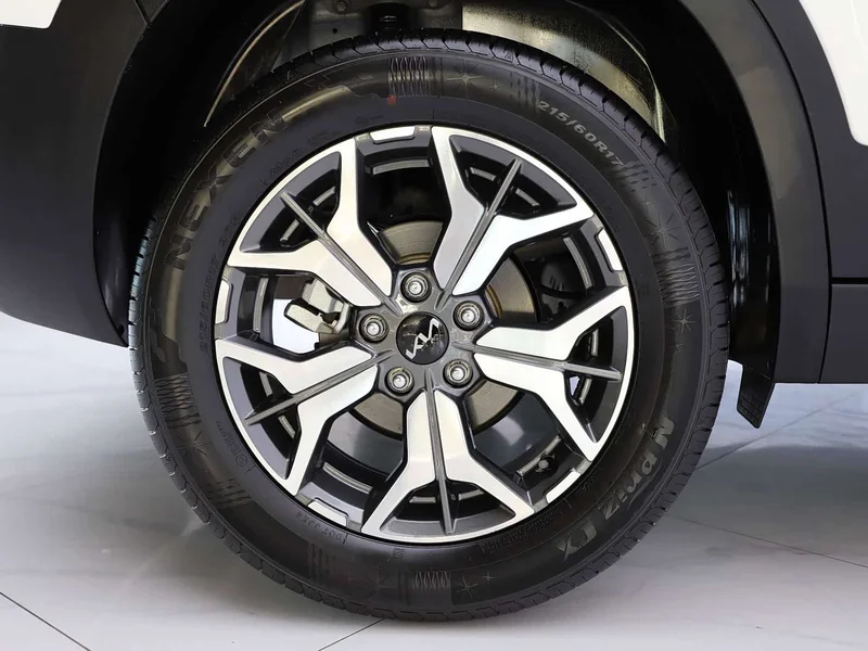 Kia KX3 — фото 19