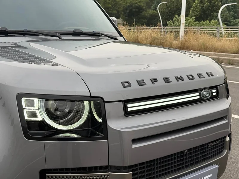 Land Rover Defender — фото 33