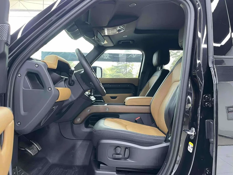 Land Rover Defender — фото 18