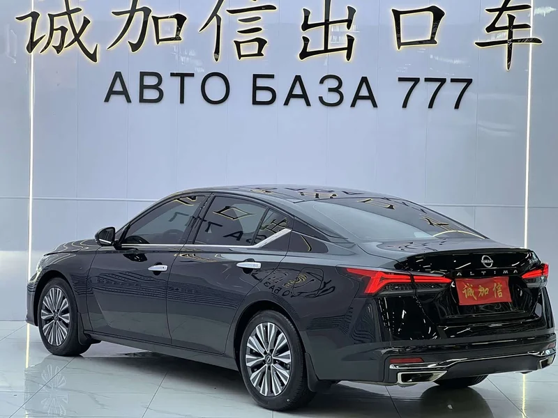 Nissan Teana — фото 4