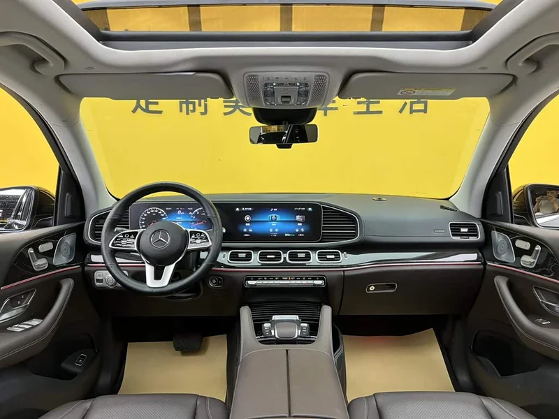 Mercedes-Benz GLE — фото 12