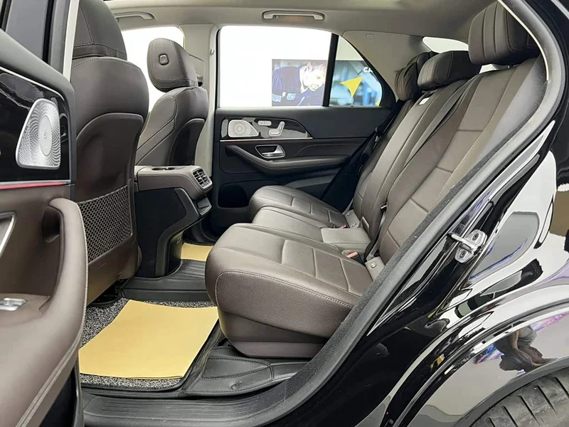 Mercedes-Benz GLE — фото 18