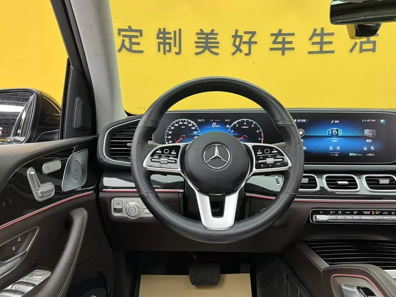 Mercedes-Benz GLE — фото 33