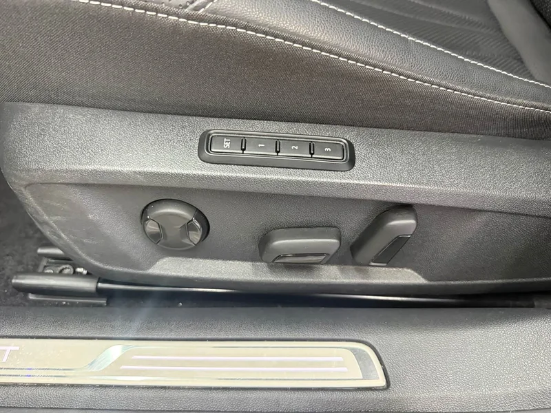 Volkswagen Passat — фото 5