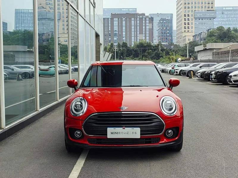 MINI CLUBMAN — фото 2