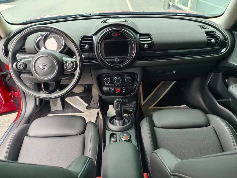 MINI CLUBMAN — фото 6