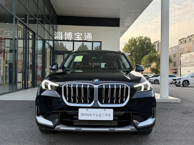 BMW X1 — фото 12