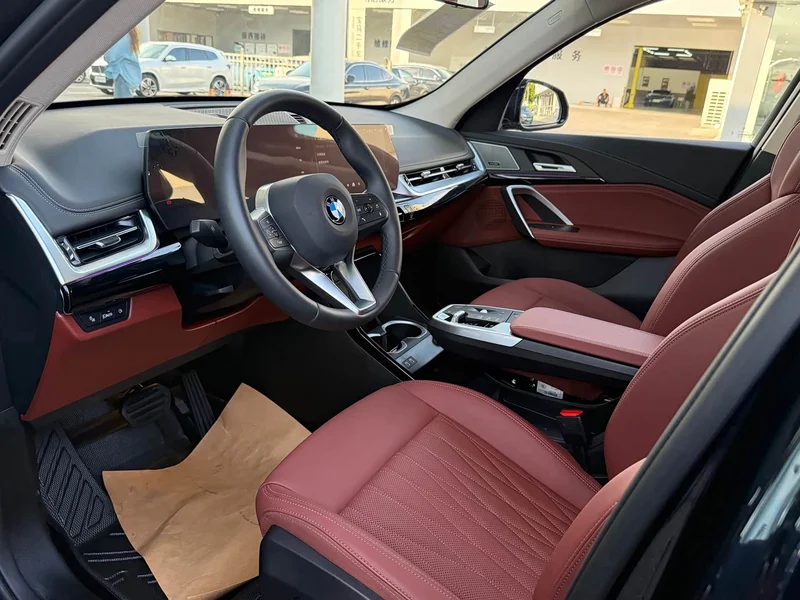 BMW X1 — фото 17