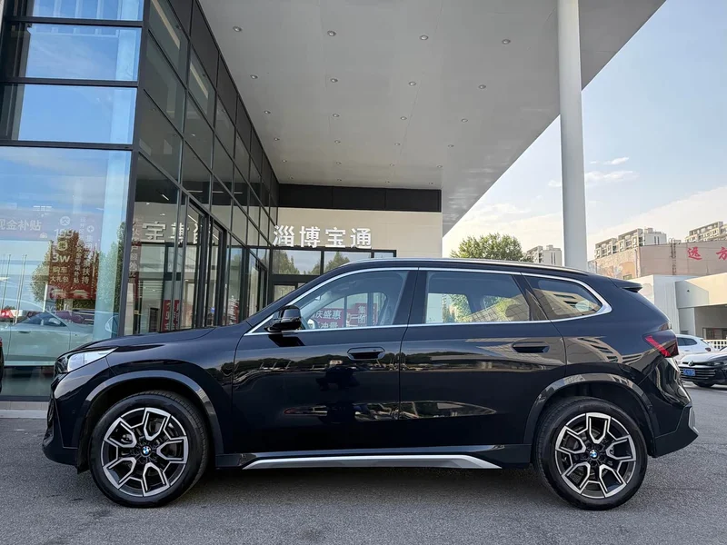 BMW X1 — фото 2