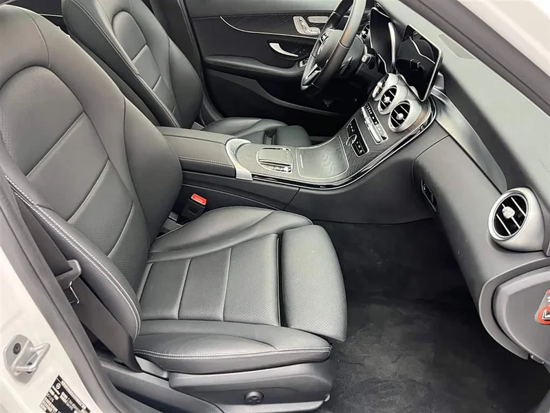 Mercedes-Benz C-Class — фото 12