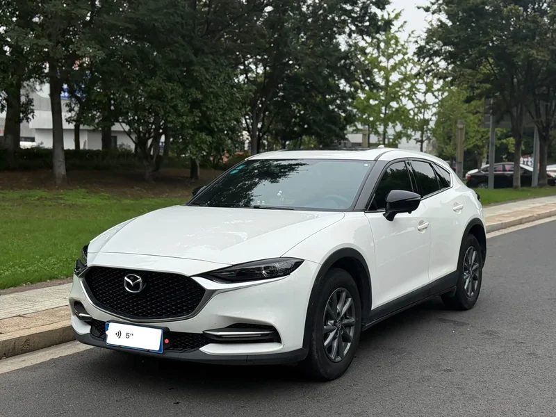 Mazda CX-4 — фото 1