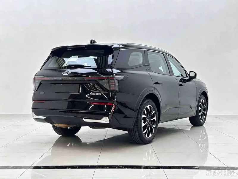 Ford Edge — фото 5