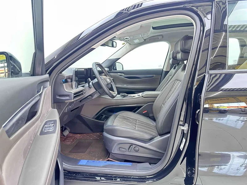 Ford Edge — фото 10