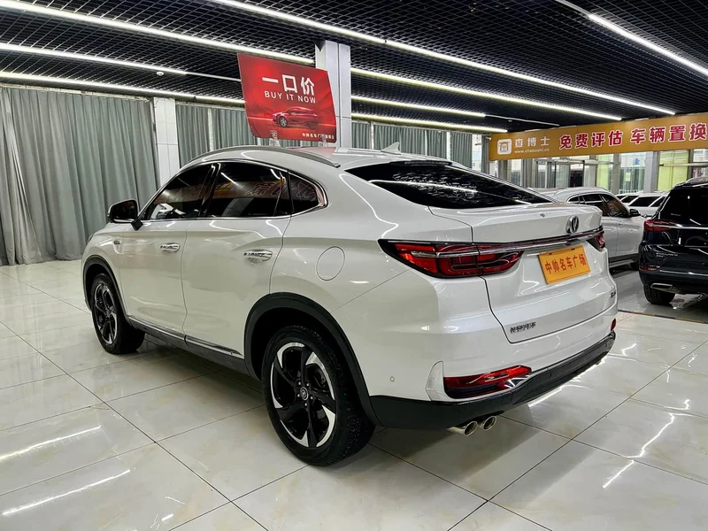 Changan CS85 COUPE — фото 4