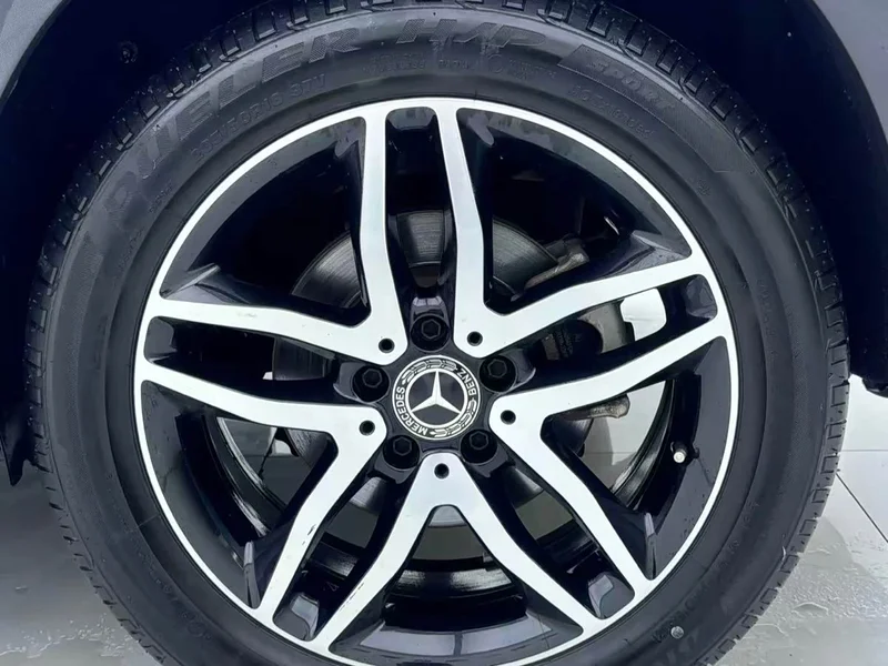 Mercedes-Benz GLA — фото 12