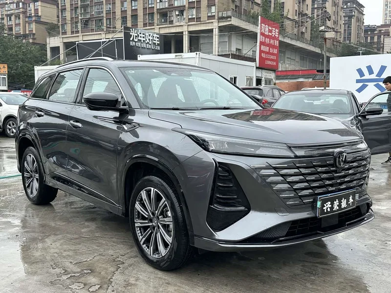 Changan CS75PLUS — фото 3