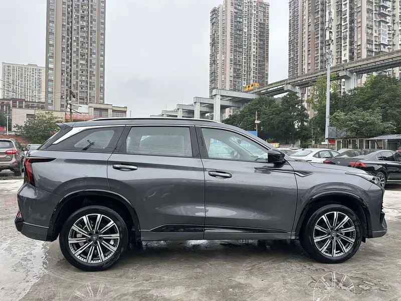 Changan CS75PLUS — фото 6
