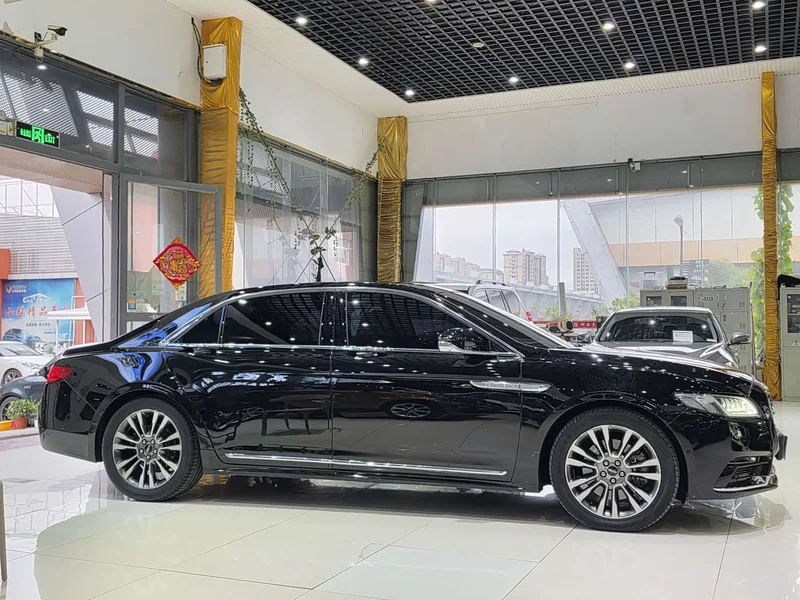 Lincoln Continental — фото 4