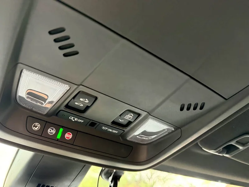 Cadillac XT5 — фото 12