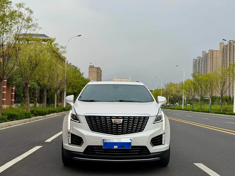 Cadillac XT5 — фото 2
