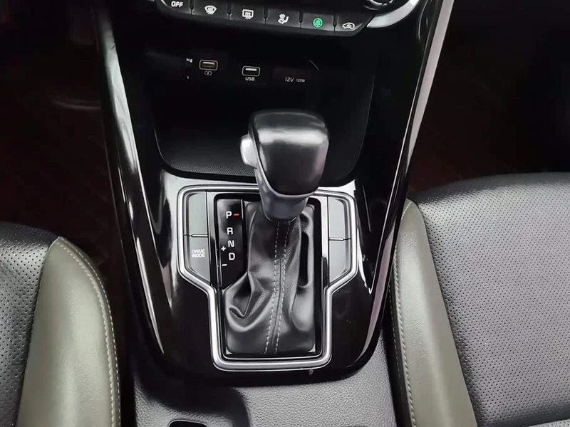 Kia Sportage — фото 16
