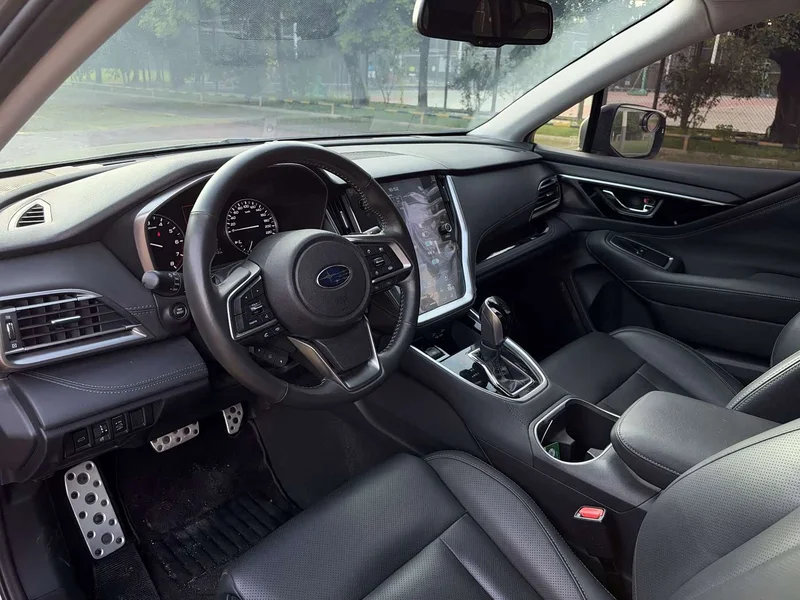 Subaru Outback — фото 19