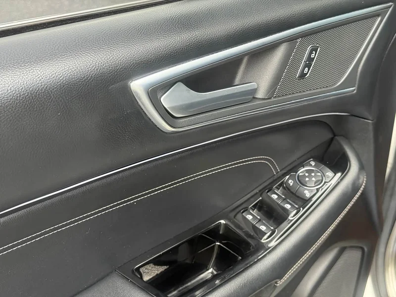 Ford Edge — фото 14