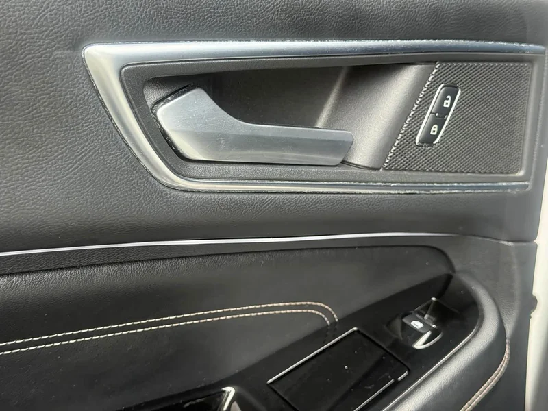 Ford Edge — фото 21