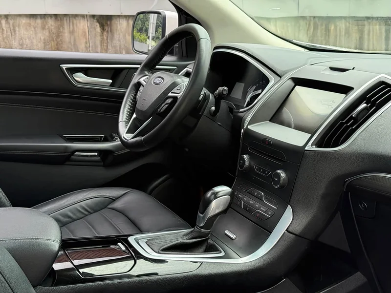 Ford Edge — фото 22
