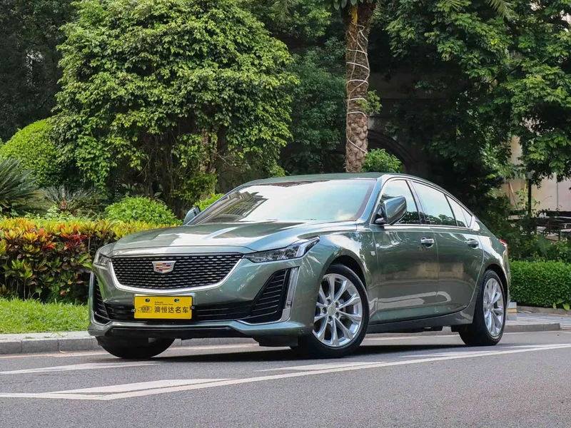 Cadillac CT5 — фото 1
