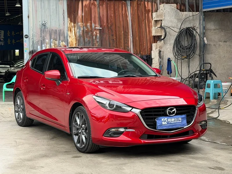 Mazda 3 Axela — фото 2