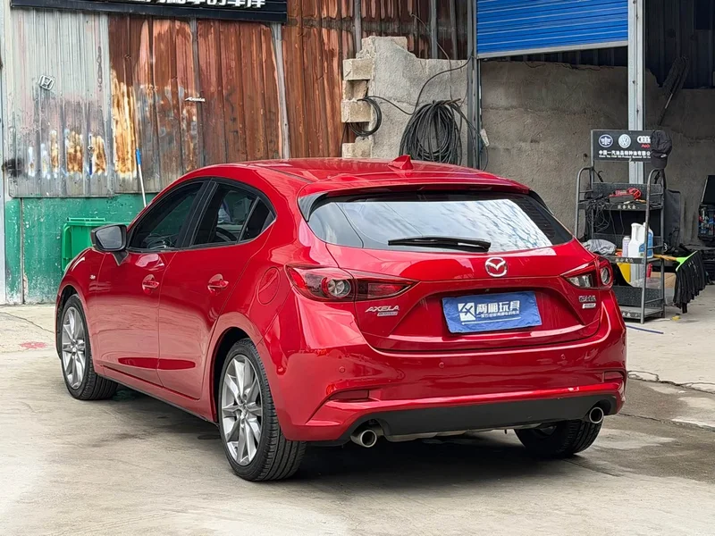 Mazda 3 Axela — фото 4