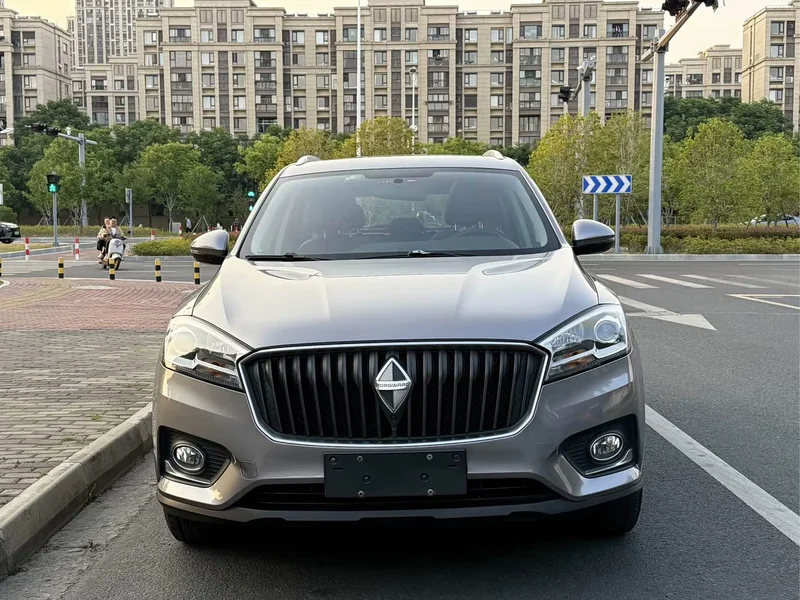 Borgward BX7 — фото 2