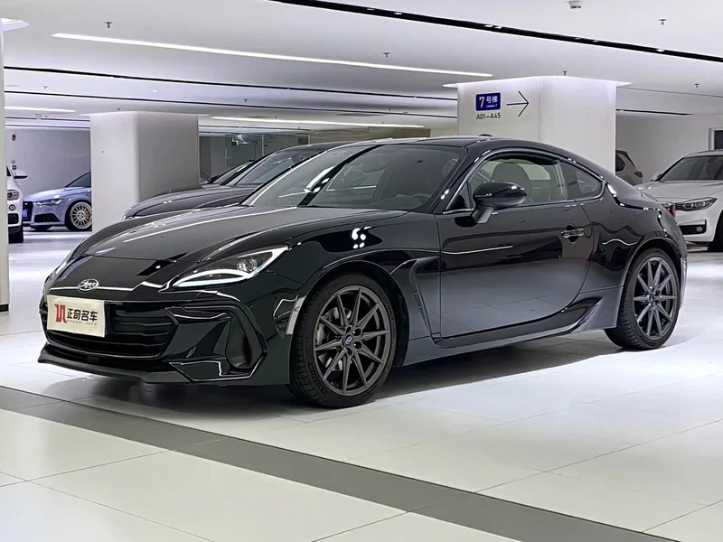 Subaru BRZ — фото 1
