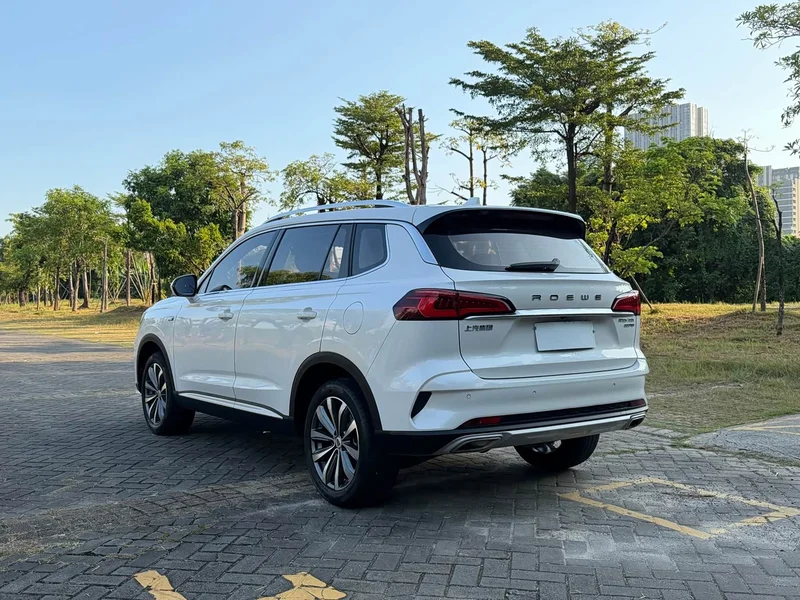 Roewe RX5 MAX — фото 13