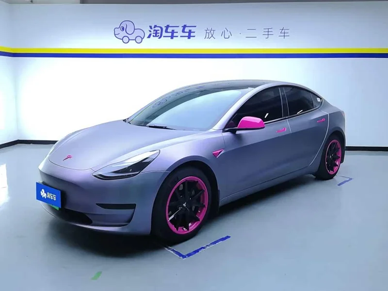 Tesla Model 3 — фото 1